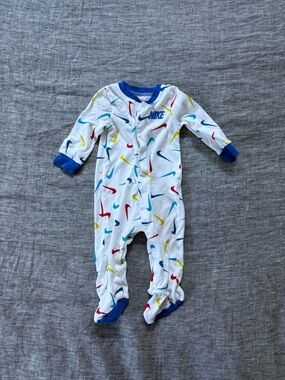 Nike colorful footie pajamas, 9m